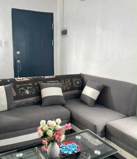 San Pablo Apartment | Lubrin Townhouse