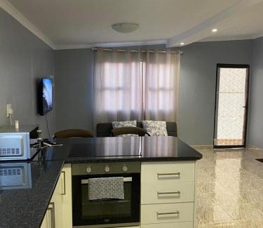 Luderitz House | Luca Self Catering Accommodation