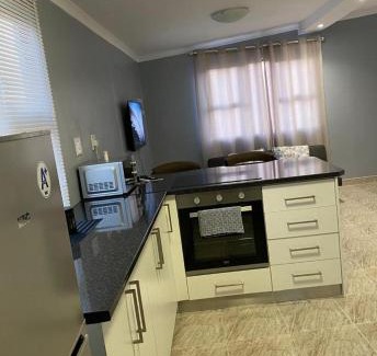 Luderitz House | Luca Self Catering Accommodation