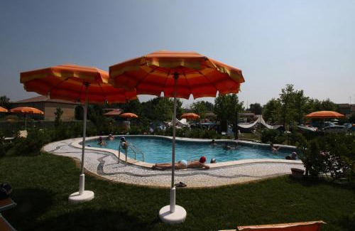 Bondeno Resort | Lucciole Nella Nebbia