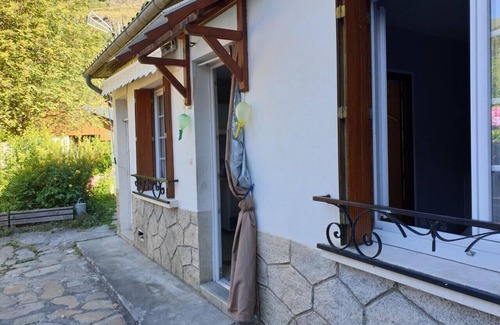 Bagneres-de-Luchon Apartment | Luchon Maisonnette T2 Centre-Ville Jardin Wifi #7
