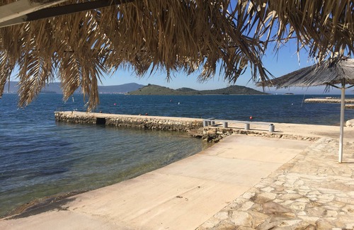 Turanj Apartment | Lucia & Laura Apartments by the sea - TURANJ Apartman 2