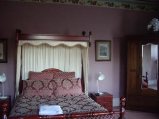 Latrobe Bed & Breakfast | Lucinda B&B