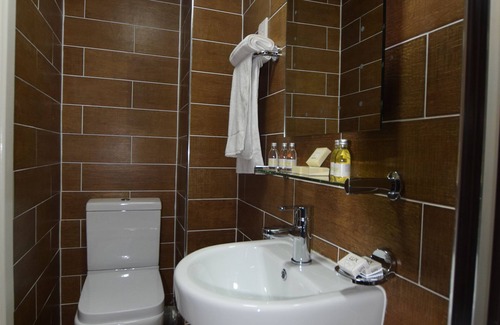 Valentines Hotel | Lucky 8 Hotel