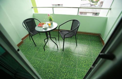 Hua Mak Hotel | Lucky Green View