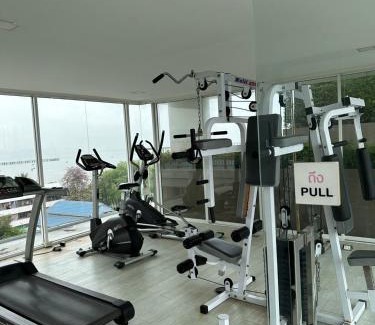 Saen Suk Apartment | Lucky Lucky Chill