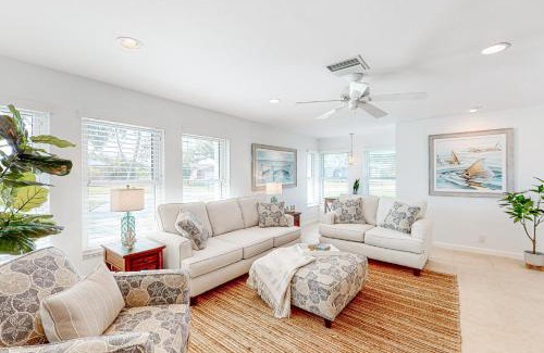 Oakland Hills House | Lucky One Coastal Retreat