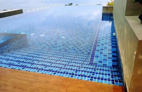 Saen Suk Apartment | Lucky Room