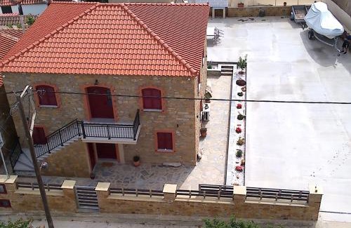 Mirina House | Lucy's luxury I