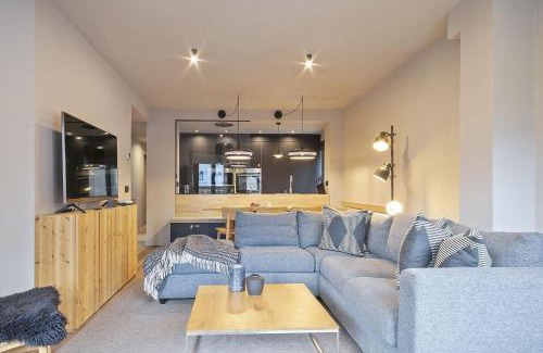 Vielha e Mijaran Apartment | Luderna - Apartamento con terraza Montanero