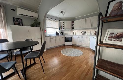 Tromsdalen Apartment | Luftig og sentral leilighet i Tromsdalen