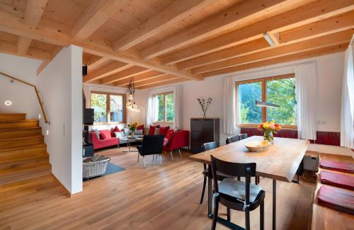Huzenbach House | Lug ins Tal - Ferienhaus
