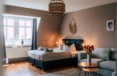 Zentrum-Ost Hotel | Luga Homes – Stadthaus