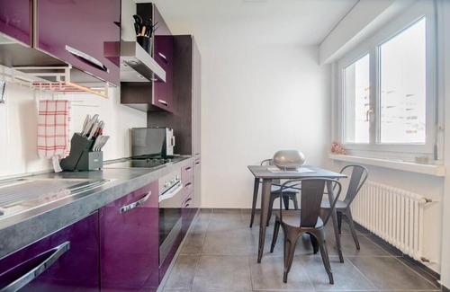 Paradiso Apartment | Lugano Ferienwohnung nähe vom See mit Swimmingpool & Sauna