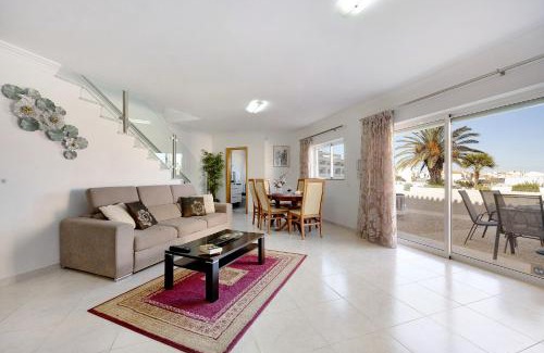 Montes de Alvor Villa | Lugar Encantador