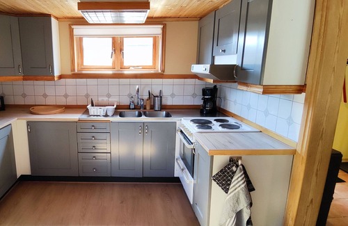 Solvesborg Cabin | Lugnt boende vid naturreservat med bara fyra minuter till centrum