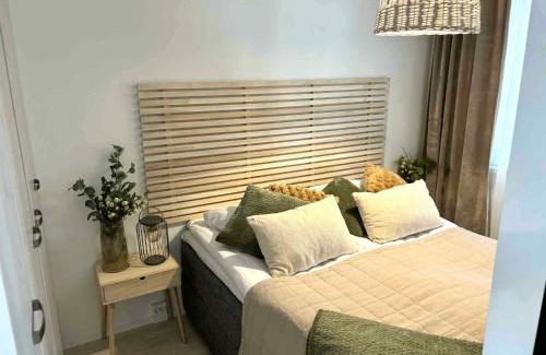 Kalajoki Apartment | Luhtitalon päätyhuoneisto saunalla - Liinavaatteet,pyyhkeet ja loppusiivous sisältyvät aina majoituksen hintaan