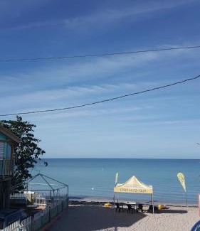 El Combate House | Luichy's Seaside Hotel at Playa El Combate