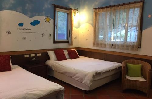 Ren'ai Bed & Breakfast | Luka Garden BnB