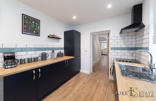Newcastle-upon-Tyne House | Luke Stays - Welbeck Road