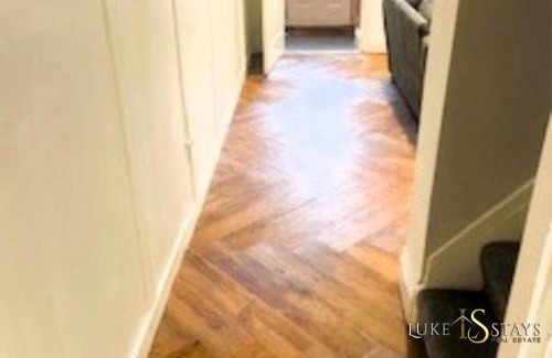 Newcastle-upon-Tyne Apartment | Luke Stays - Welbeck Road