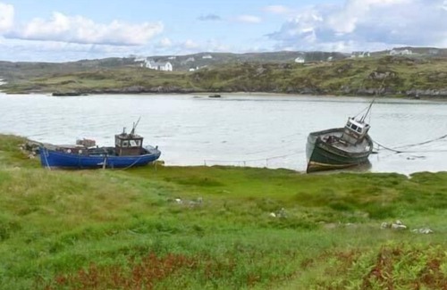 Kincasslagh Cottage | LULLY MORE COTTAGE, pet friendly in Cruit Island, County Donegal