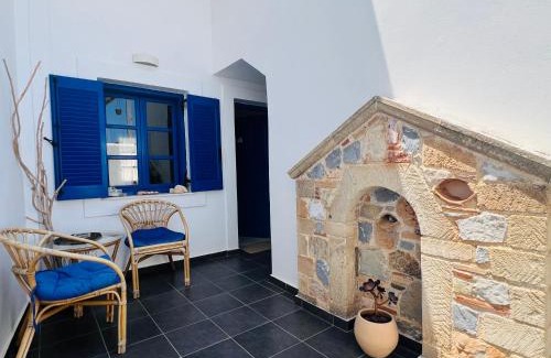 Monemvasia Apartment | LULU - Self Catering Accommodation