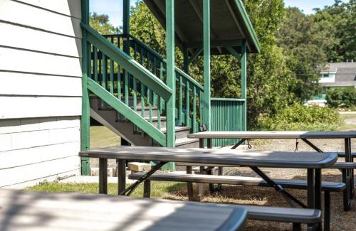 Balsam Lake Apartment | Lumberjill Lodge 12 King Room