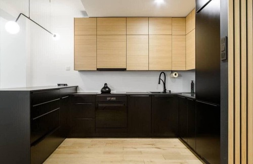 Lodz Apartment | Lumina 2-level apart with terrace