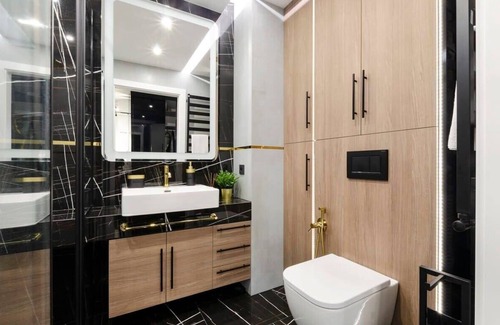 Baluty Apartment | Lumina premium apart with balcony