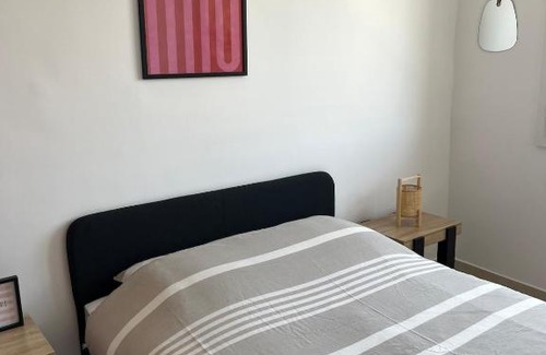 Saint-Raphael Apartment | Lumineux appartement en centre ville