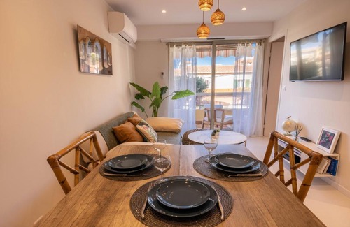 Saint-Laurent-du-Var Apartment | Lumineux, tout confort, Wifi & Terrace & Parking