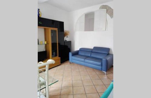 Oltretorrente Apartment | Luminoso appartamento in centro storico.