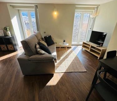 Llivia Apartment | Luminoso y Céntrico Estudio, Llívia, Cerdanya