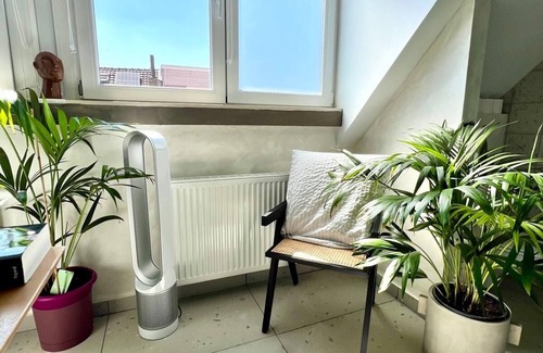 Jacht Apartment | Luminous Loft EU institution