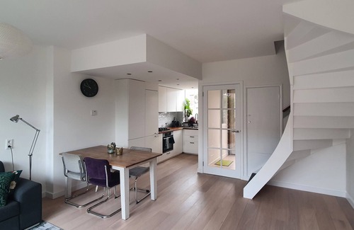 Nieuw-West House | Luminous two story family house with garden in Amsterdam
