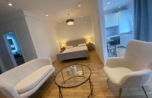 Floresti Apartment | Luna