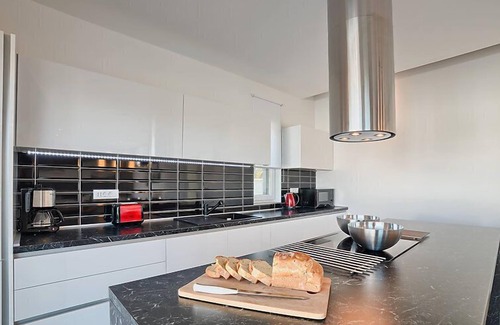 Stinjan House | Lungera by Interhome