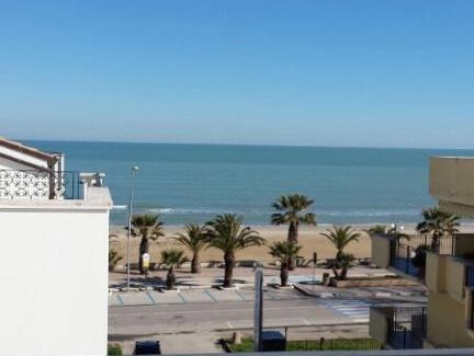Tortoreto Lido Apartment | lungomare