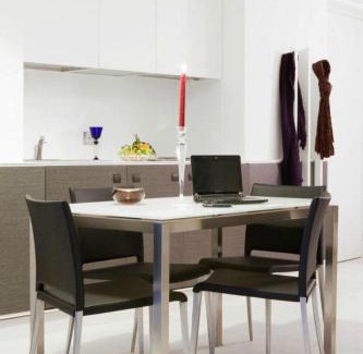 Quartiere XI Portuense Apartment | Lungotevere Suite