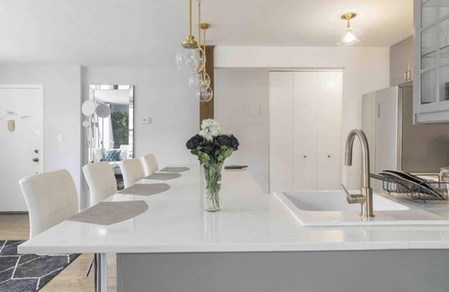 Ditmas Park Condo | Lush 2 bedroom Condo