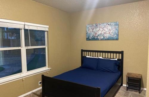 San Antonio Villa | Lush, spacious 5-bdr near attrns