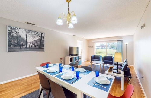 Fedhaven House | Lush Villa in Gated Lake Marion Resort - Pool