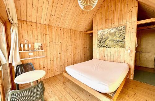 Brightlingsea House | Lushna 12 Lux at Lee Wick Farm Cottages & Glamping