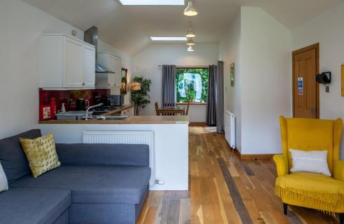 Luss Ski Chalet | Luss Cottages at Glenview