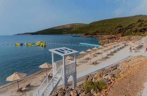 Radovici Apartment | LUSTICA BAY GARDEN APARTMENT, Centrale