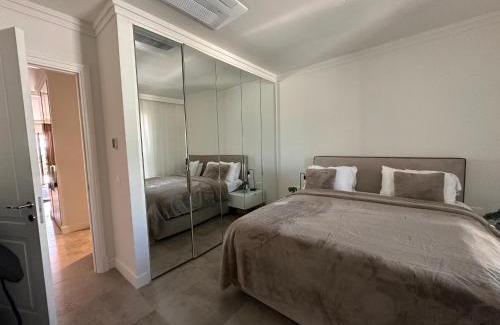 Radovici Apartment | Lustica Central Appartment