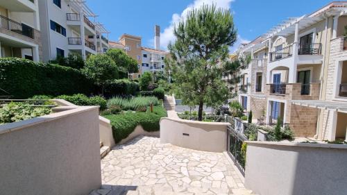 Radovici Apartment | Lustica Lux