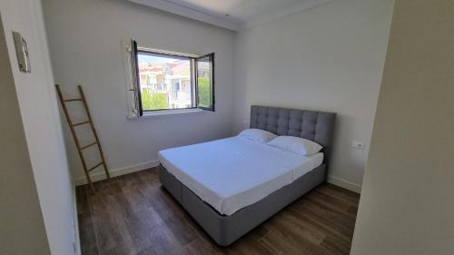Radovici Apartment | Lustica Lux