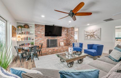 Bearss Plaza House | Lutz Home with Game Room 7 Mi to Adventure Island!